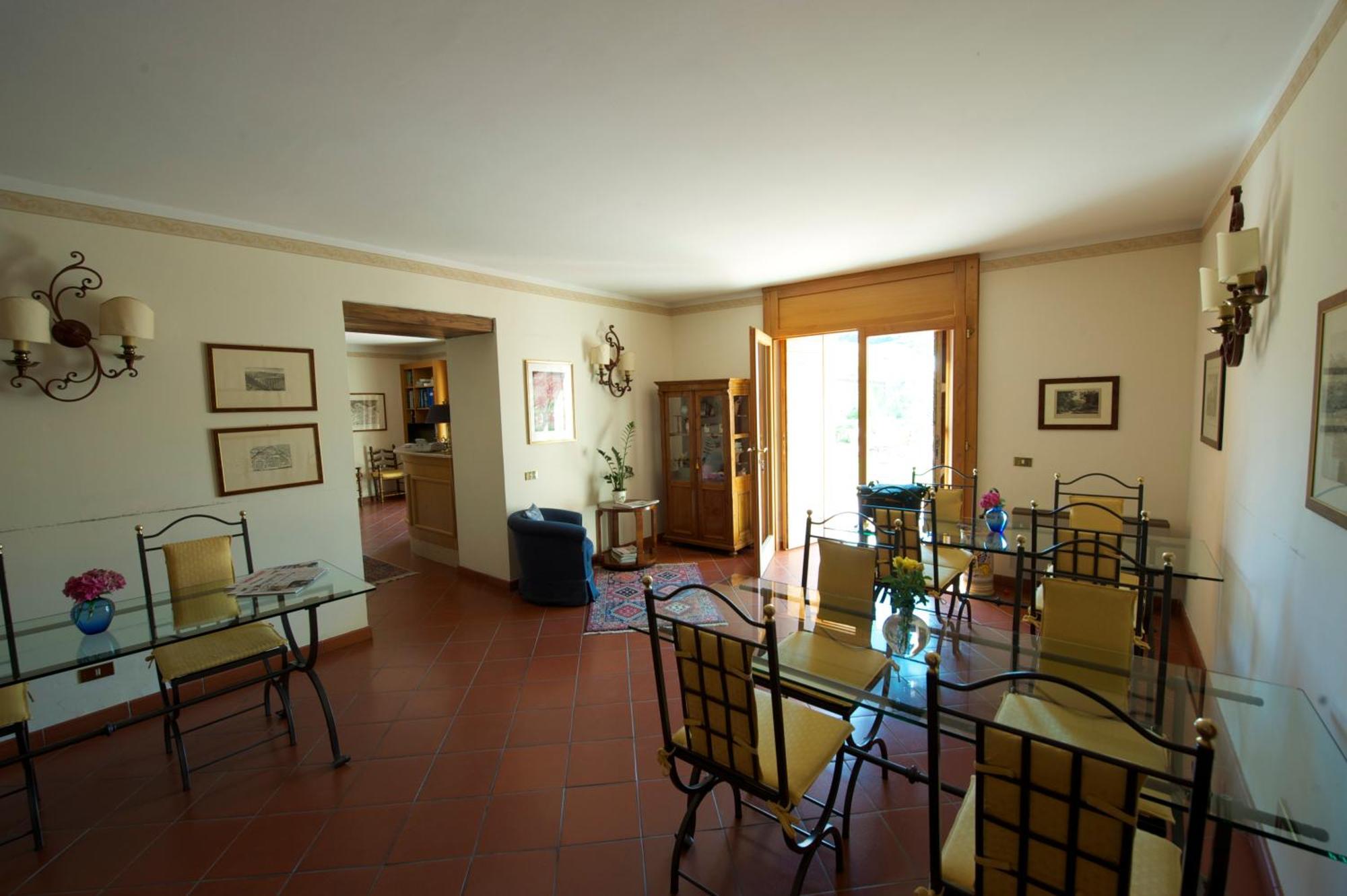 ספולטו Albergo Villa Cristina מראה חיצוני תמונה