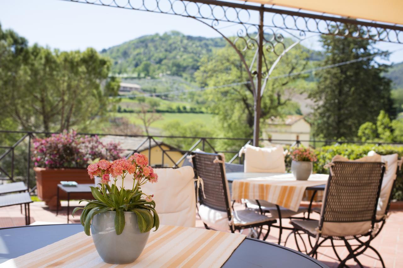 ספולטו Albergo Villa Cristina מראה חיצוני תמונה