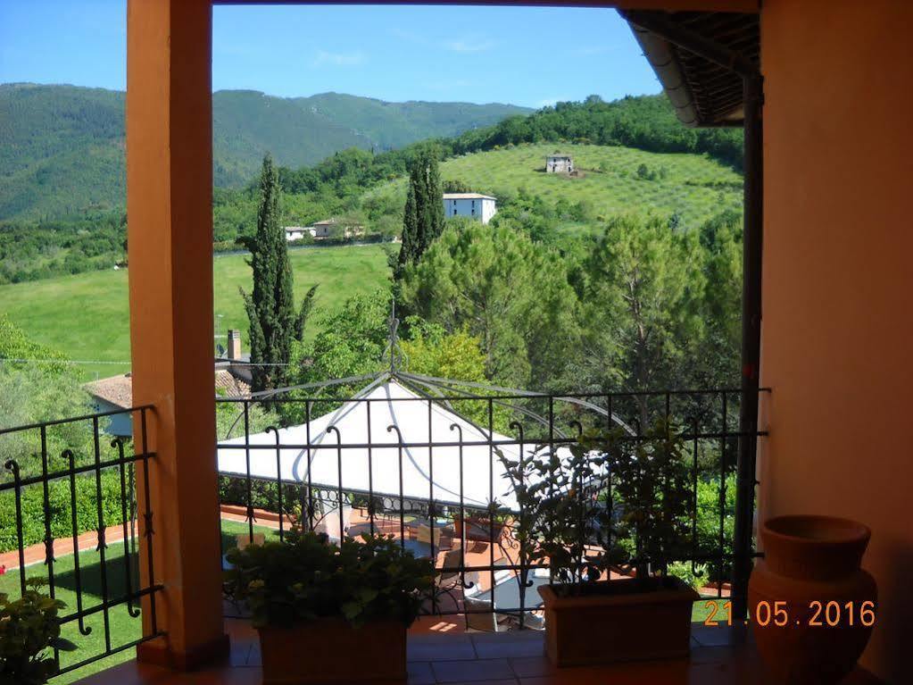 ספולטו Albergo Villa Cristina מראה חיצוני תמונה