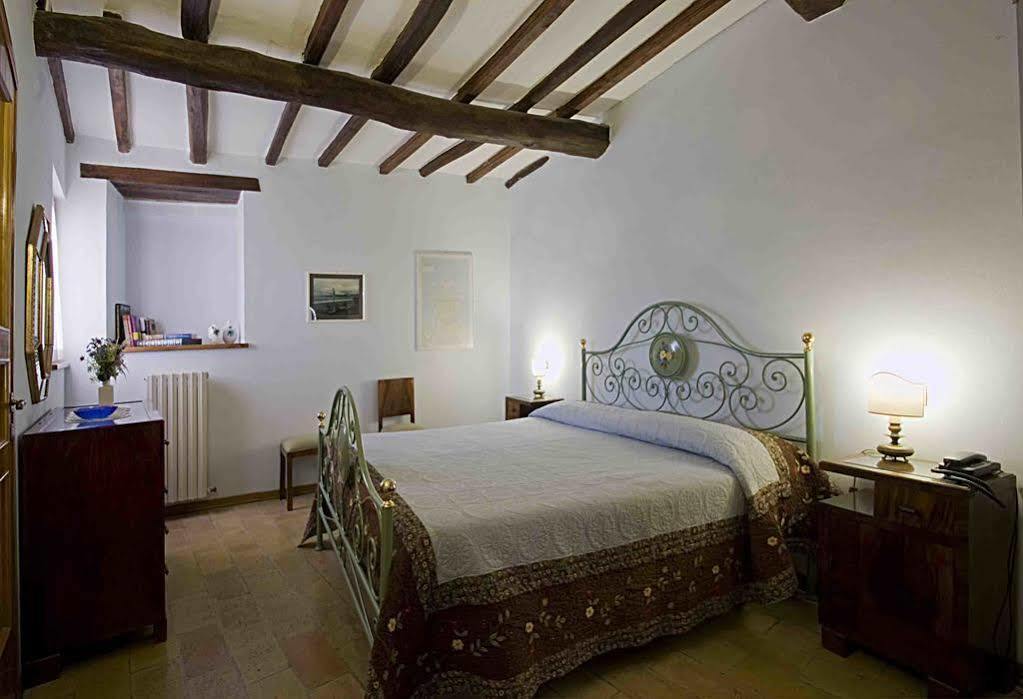 ספולטו Albergo Villa Cristina מראה חיצוני תמונה